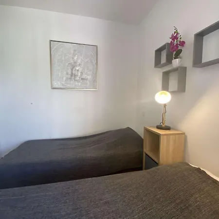 Appartement Sm320-52 Appt Avec Jardin Parking Et Piscine - Domaine De Figuieres Sainte-Maxime